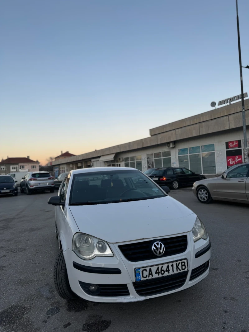 VW Polo, снимка 2 - Автомобили и джипове - 48144395