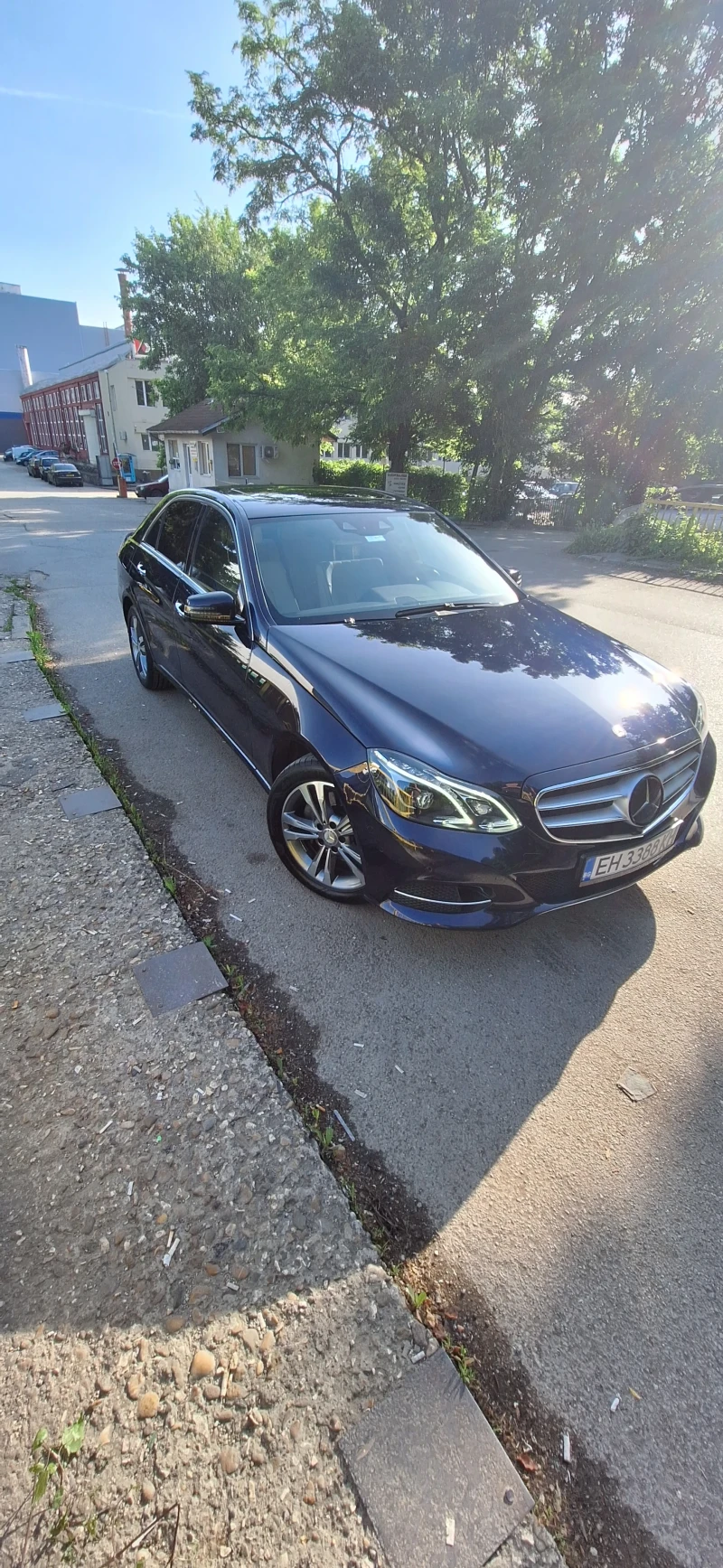 Mercedes-Benz E 250 W212 facelift, снимка 1 - Автомобили и джипове - 48309337