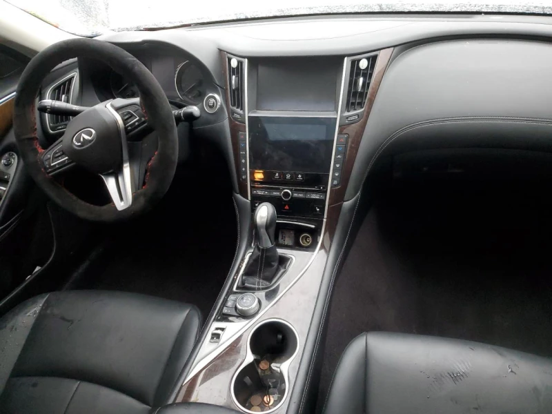 Infiniti Q50 3.0L 6 All wheel drive, снимка 9 - Автомобили и джипове - 48395879