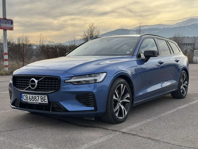 Volvo V60 Plug-in hybrid , снимка 2 - Автомобили и джипове - 48417735