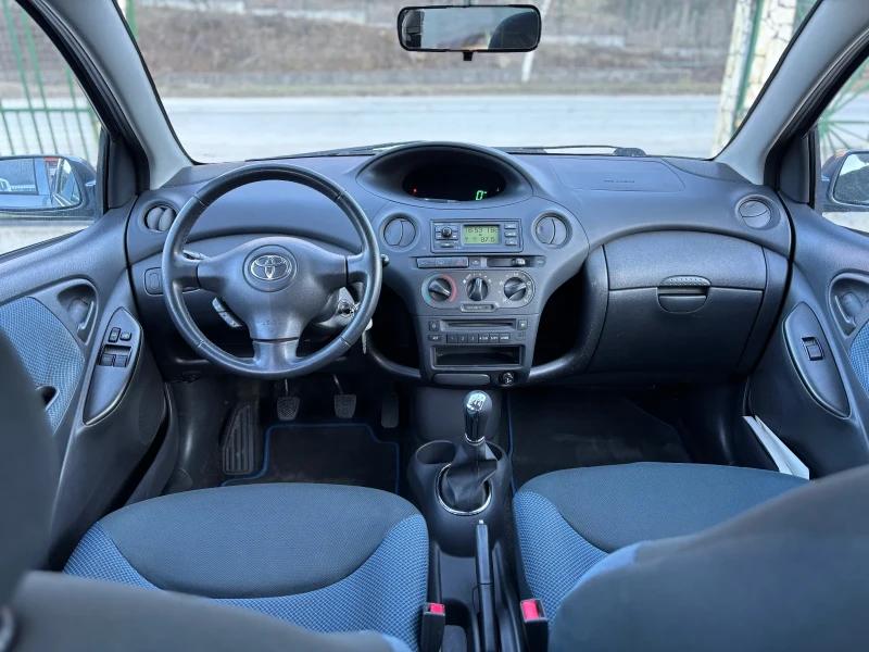 Toyota Yaris НОВ ВНОС 1.4 D4D, снимка 11 - Автомобили и джипове - 49377505