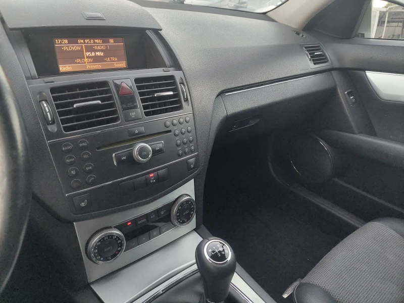 Mercedes-Benz C 220 CDI, снимка 13 - Автомобили и джипове - 52187455