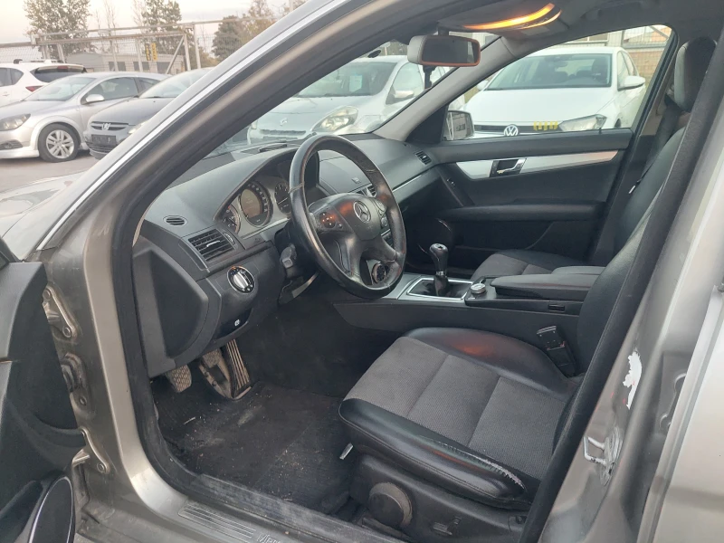 Mercedes-Benz C 220 CDI, снимка 8 - Автомобили и джипове - 52187455