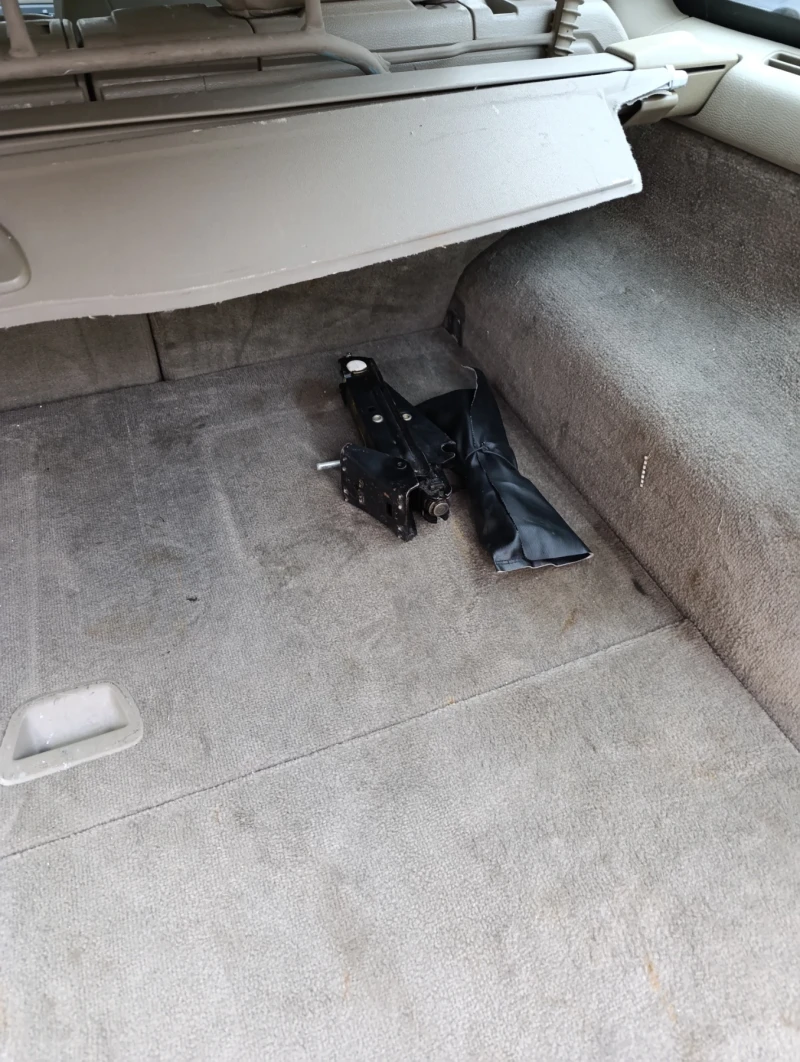 Volvo Xc70 Cross country , снимка 7 - Автомобили и джипове - 52677607