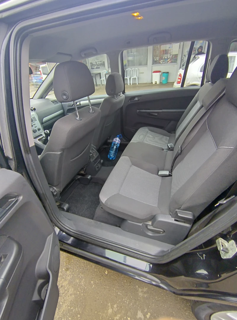 Opel Zafira 1.7 dizel 2009g 7 mesta, снимка 7 - Автомобили и джипове - 52844499