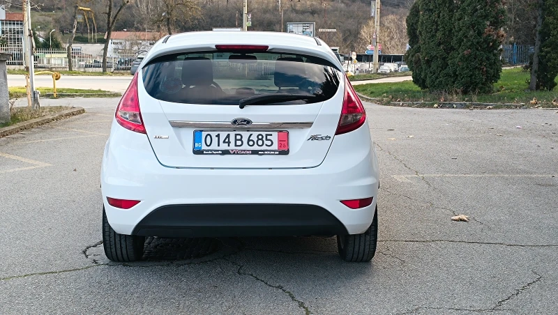 Ford Fiesta 1.4TDCi Titanium, снимка 4 - Автомобили и джипове - 52991663
