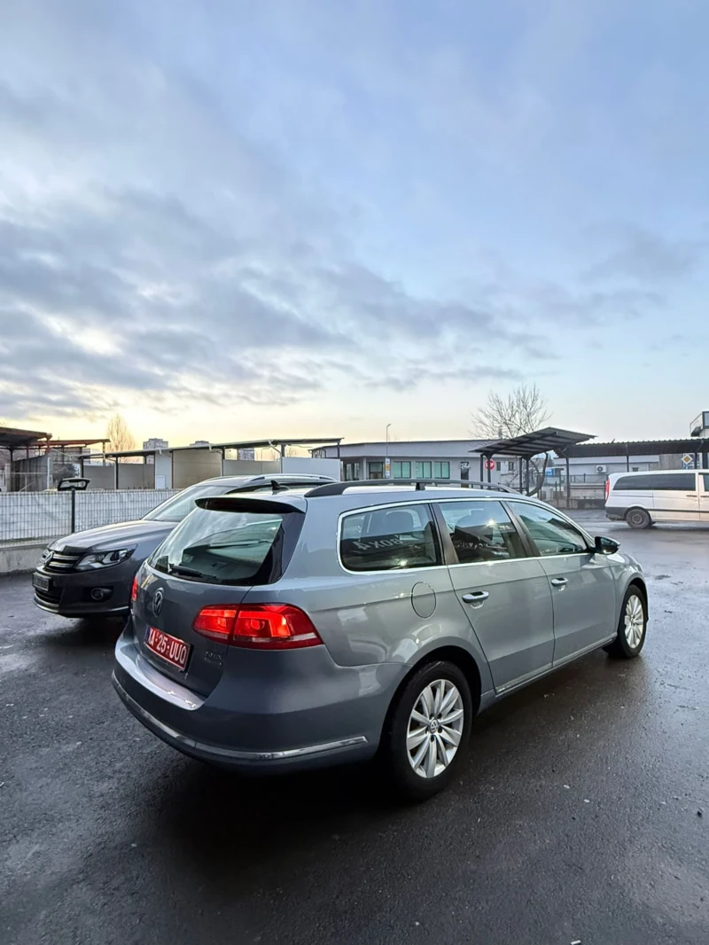VW Passat, снимка 13 - Автомобили и джипове - 53205573