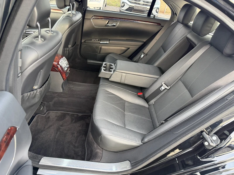 Mercedes-Benz S 550 4 Matic, Long, 388Hp, 7G-Tronic, Всички екстри, снимка 13 - Автомобили и джипове - 53458294