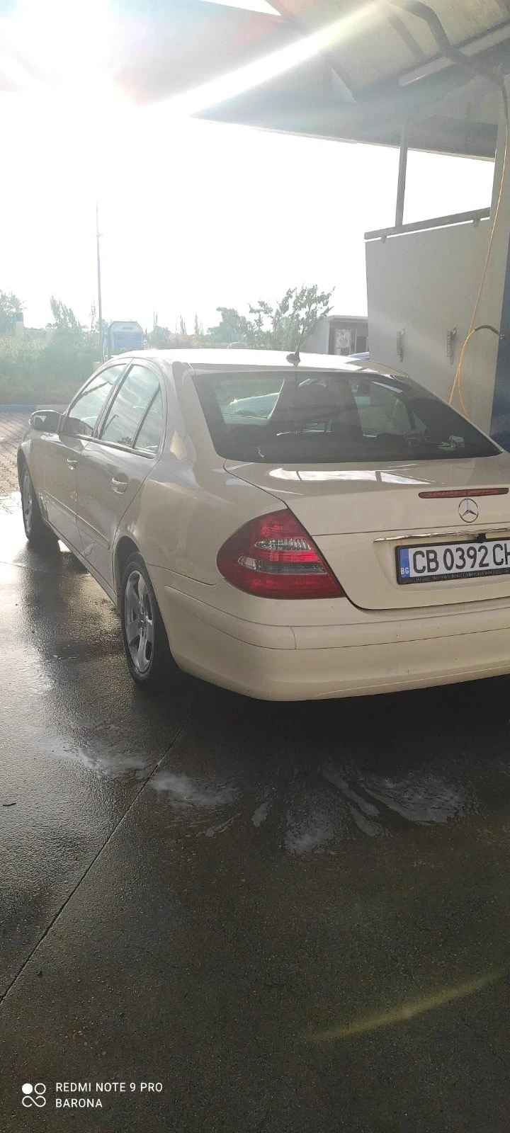 Mercedes-Benz E 200, снимка 6 - Автомобили и джипове - 47831222