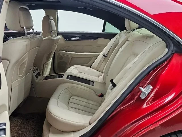 Mercedes-Benz CLS 400  - изображение 10