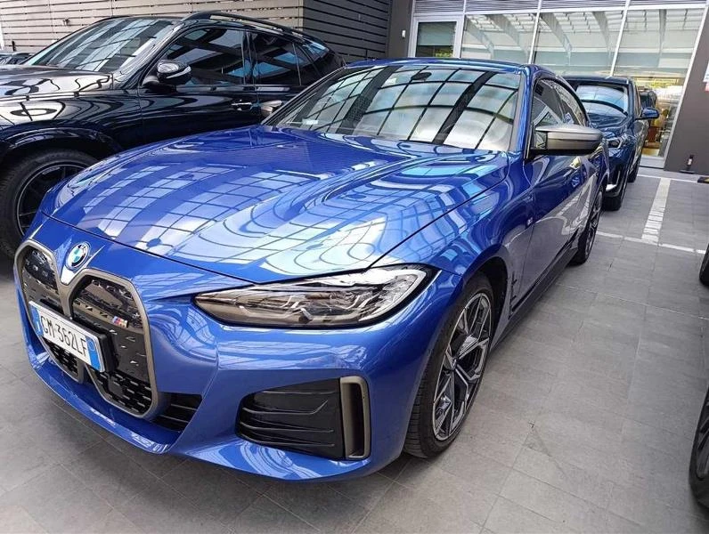 BMW i4 M50* X-Drive* M Sport* Portimao Blau* , снимка 3 - Автомобили и джипове - 55463521