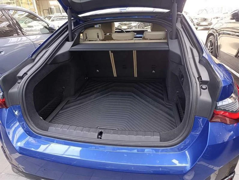 BMW i4 M50* X-Drive* M Sport* Portimao Blau* , снимка 15 - Автомобили и джипове - 55463521
