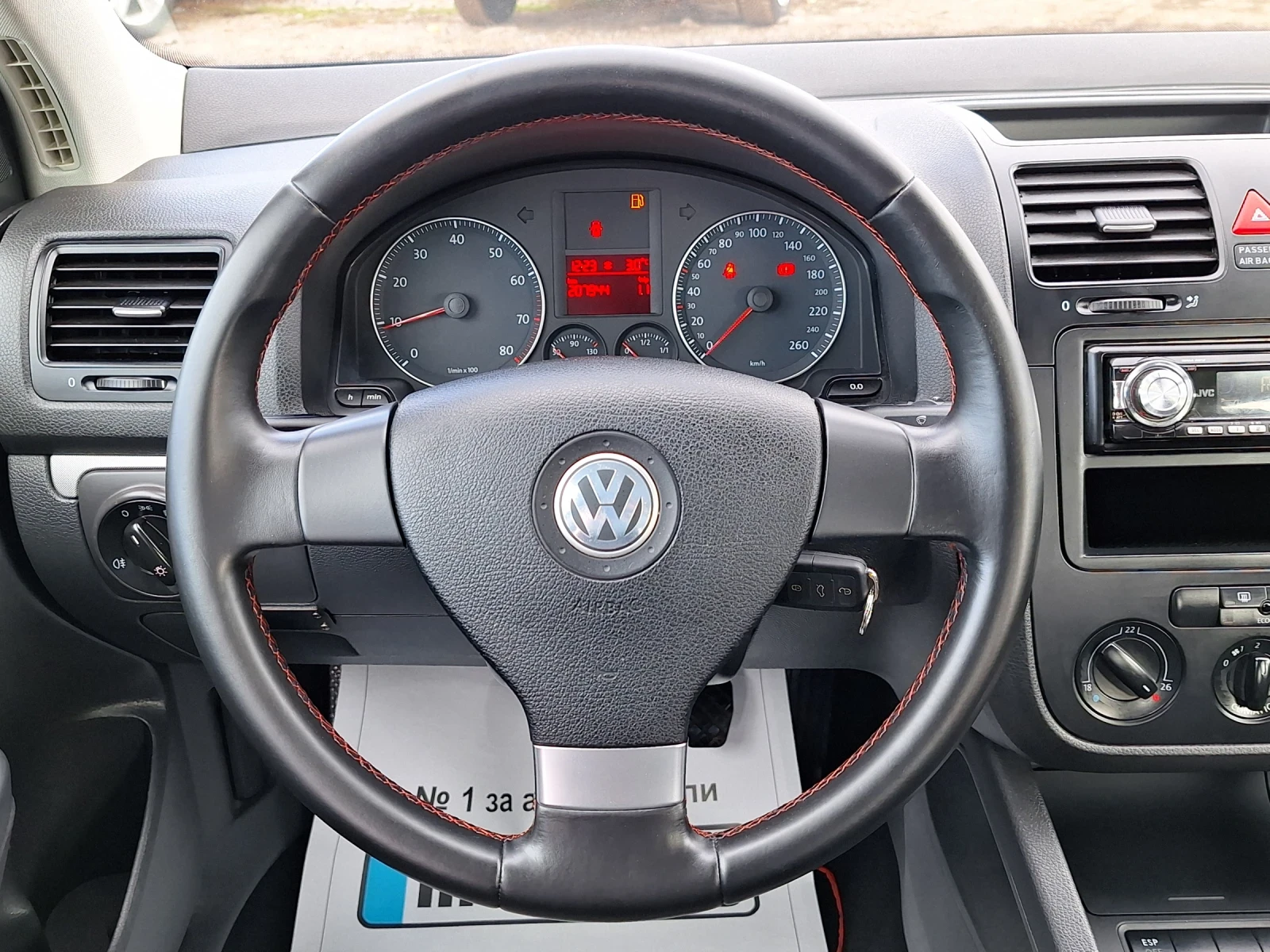 VW Golf 1.6i* 102kc* Euro 4 - изображение 8