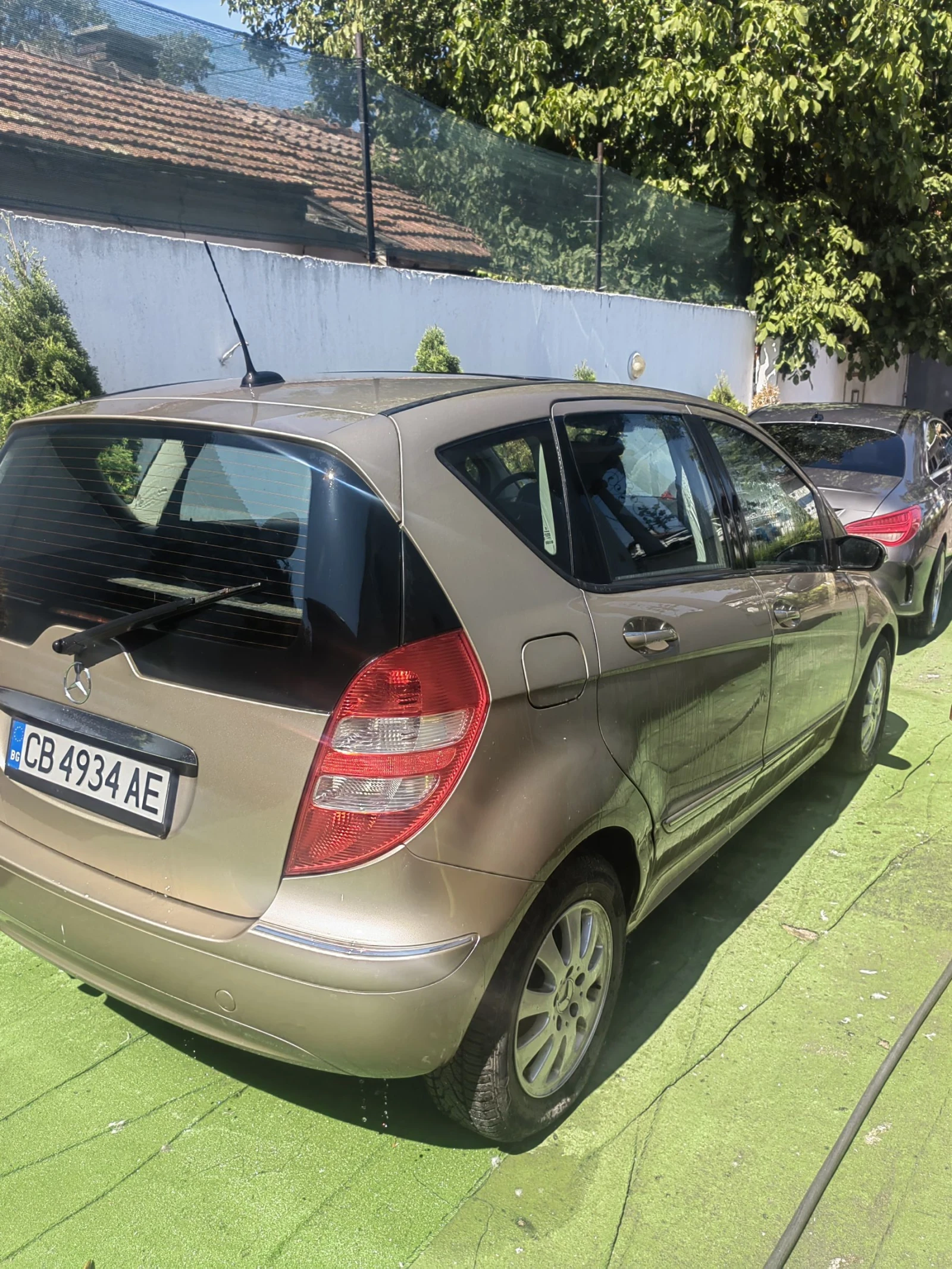 Mercedes-Benz A 180  - изображение 4