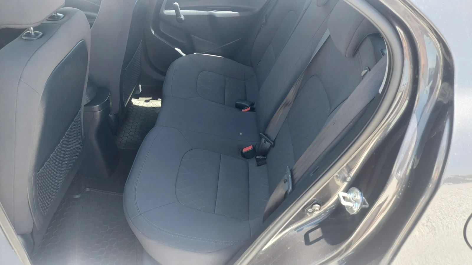 Kia Rio 1.3i FACE - изображение 9