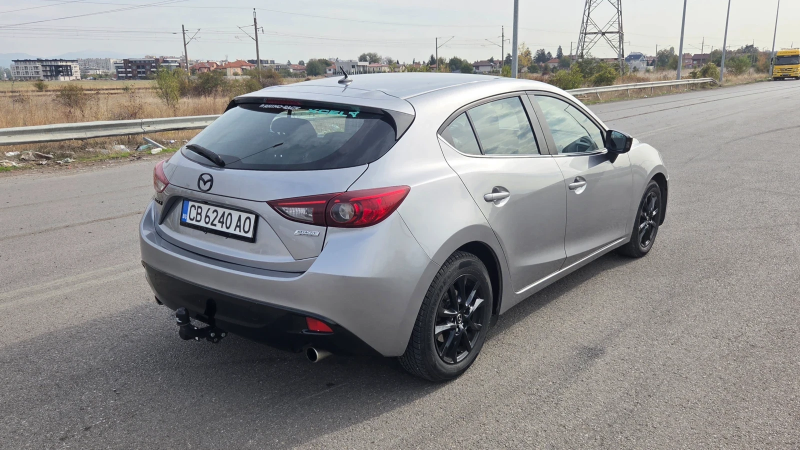 Mazda 3 2.0i - изображение 7