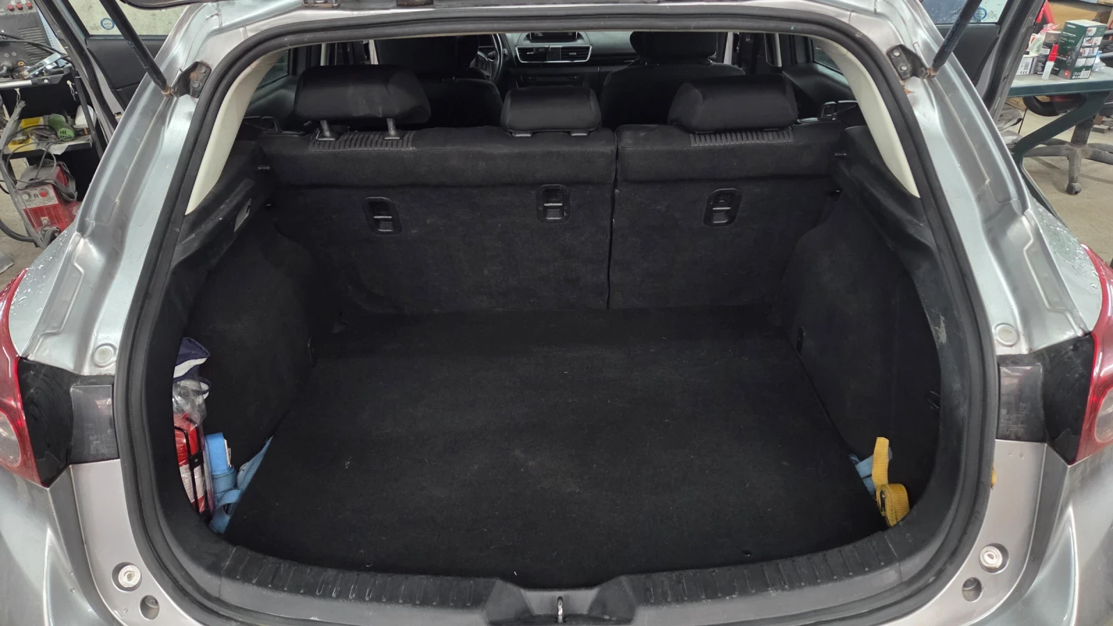 Mazda 3 2.0i | Mobile.bg � ����������� 15