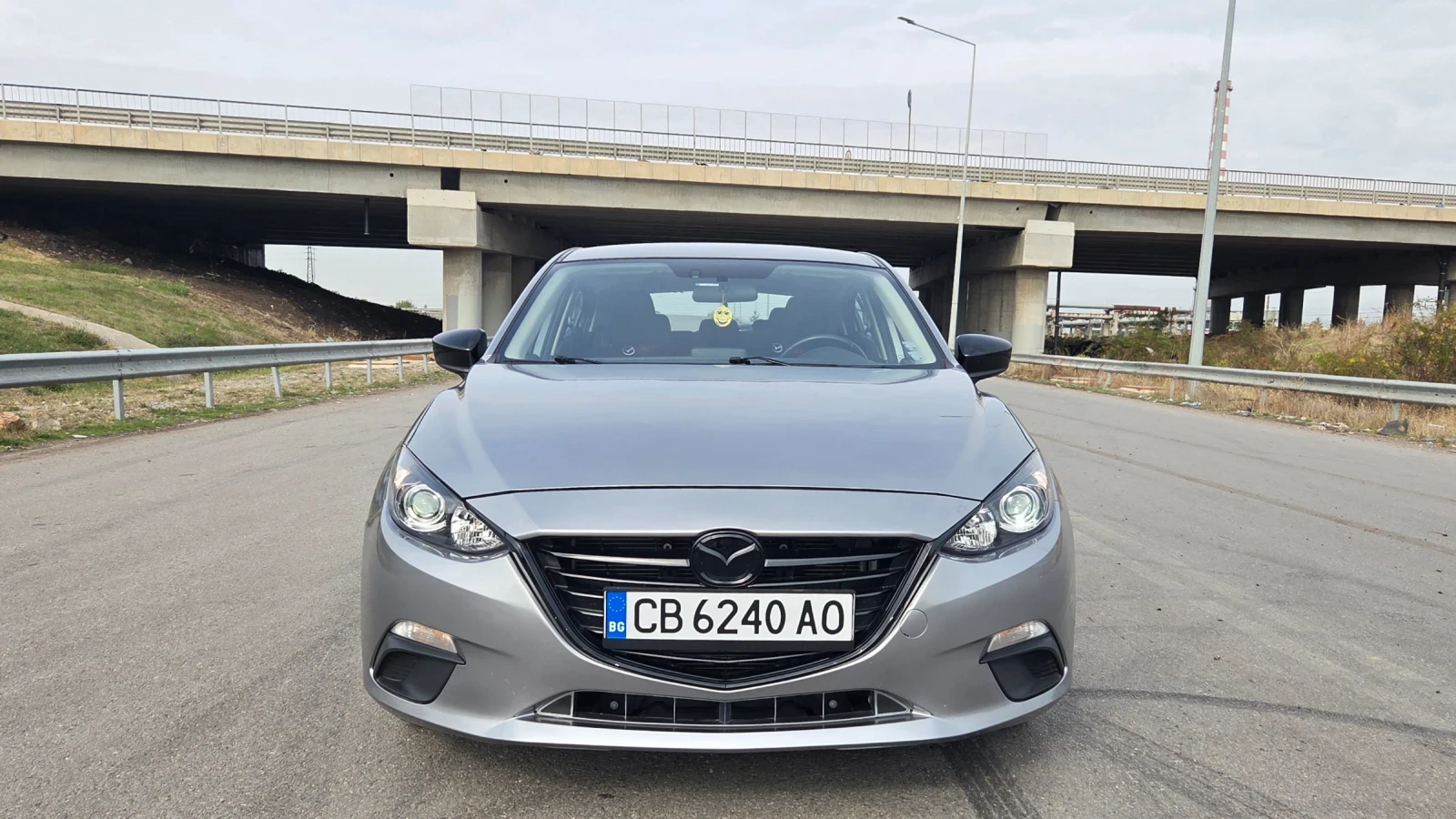Mazda 3 2.0i - изображение 2