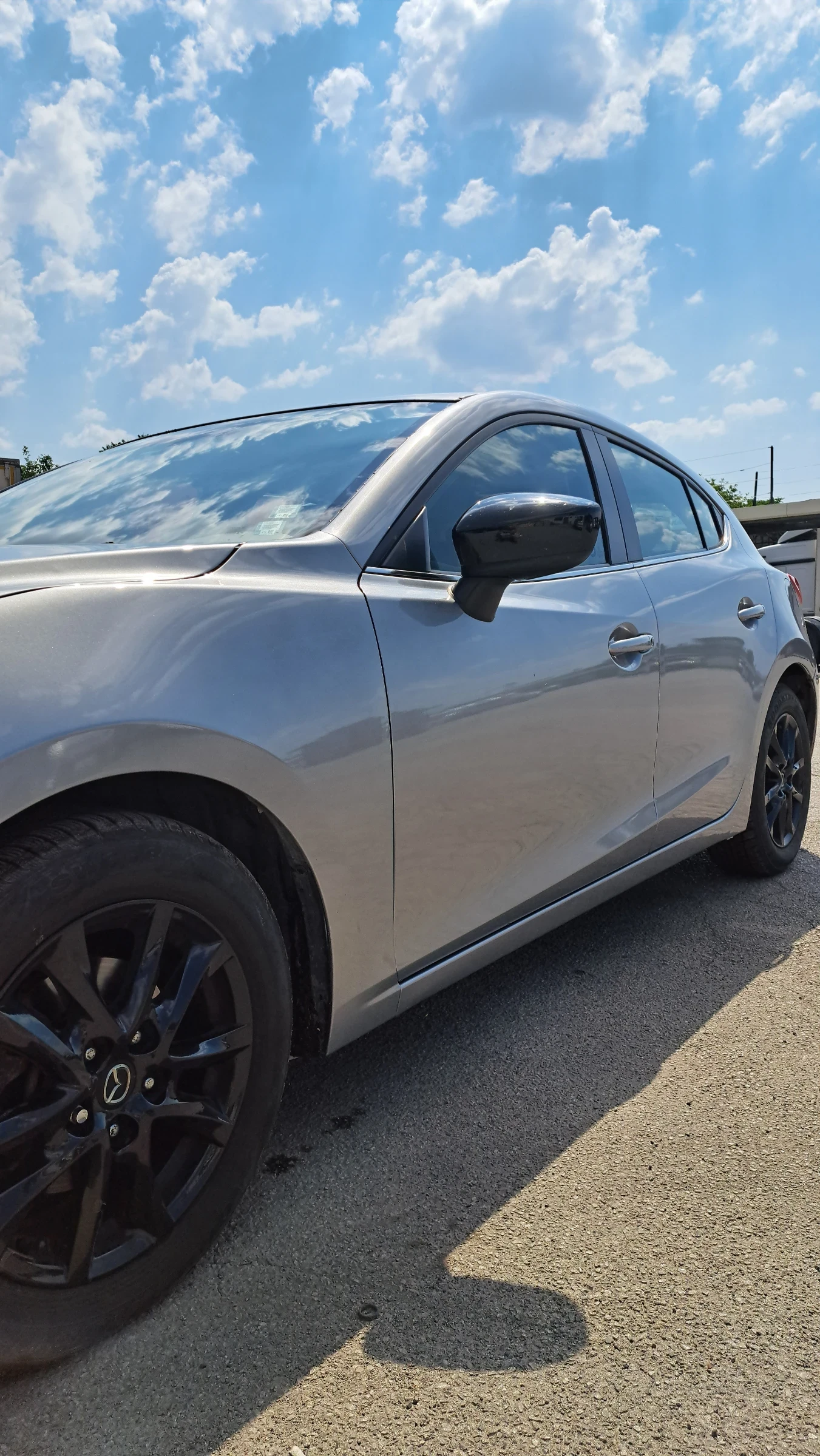 Mazda 3 2.0i - изображение 4