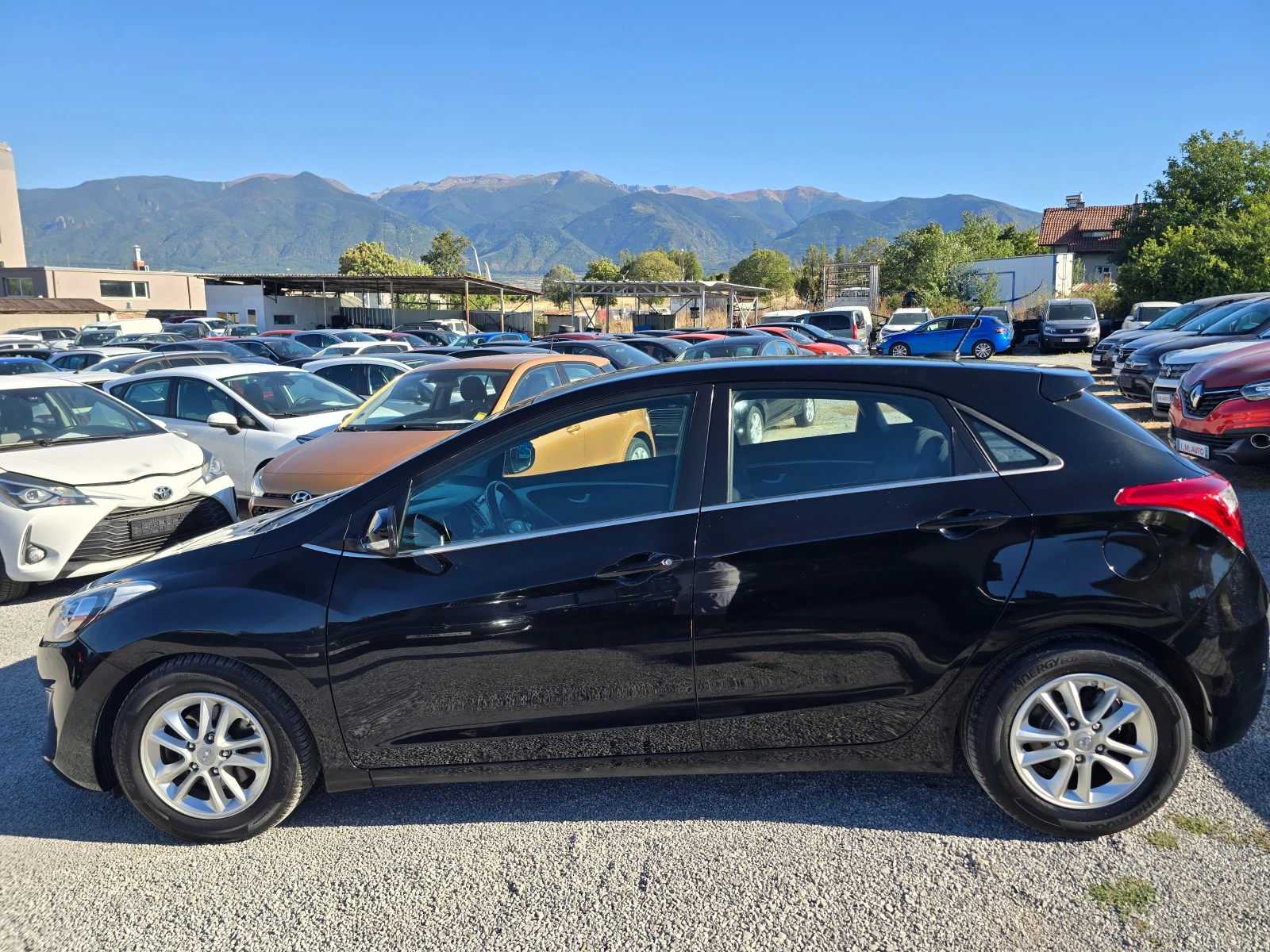 Hyundai I30 1.6CRDI-110K.C, -NAVI EURO6B - изображение 8
