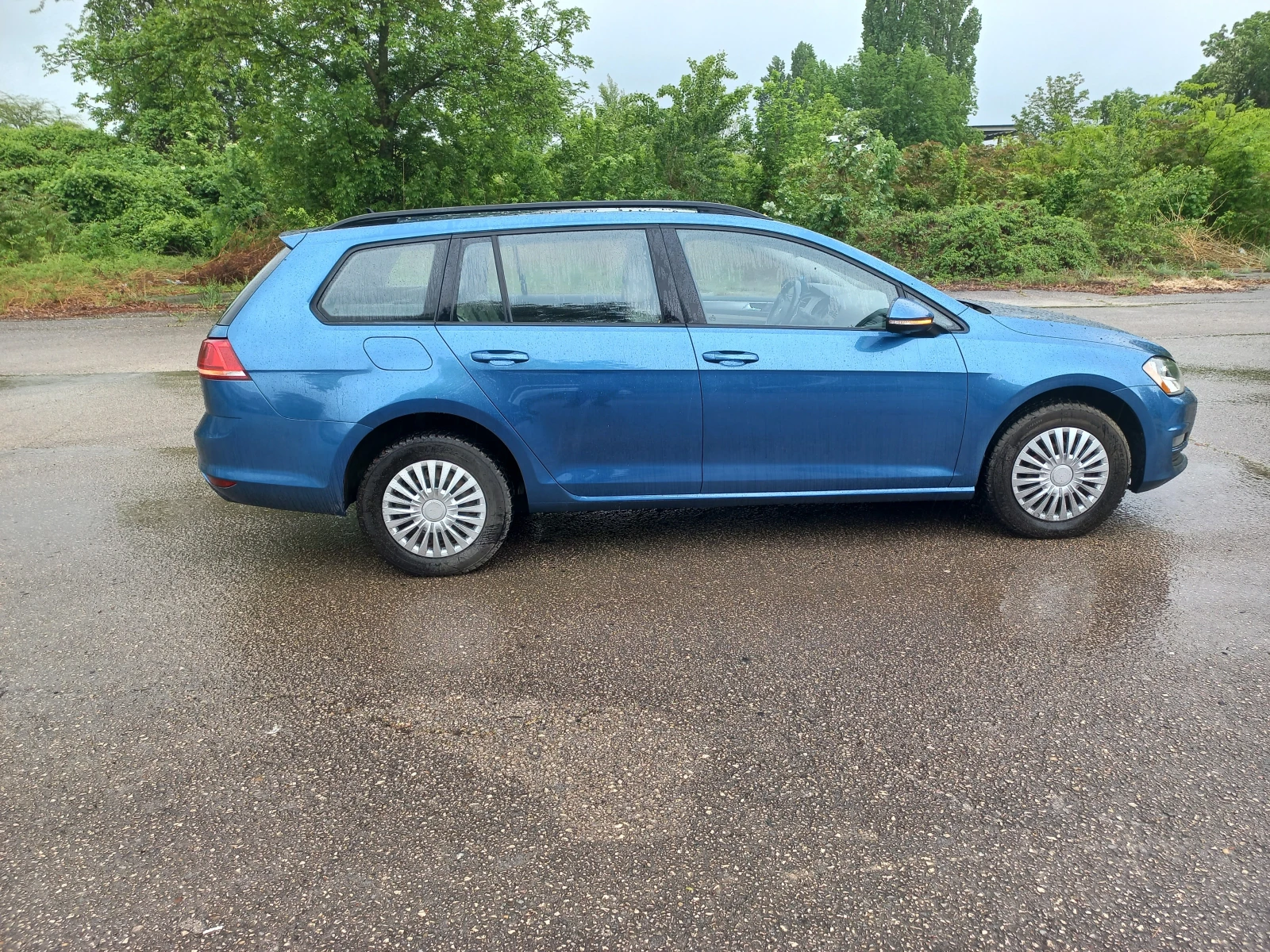 VW Golf Variant 2.0 TDI 150k - изображение 2