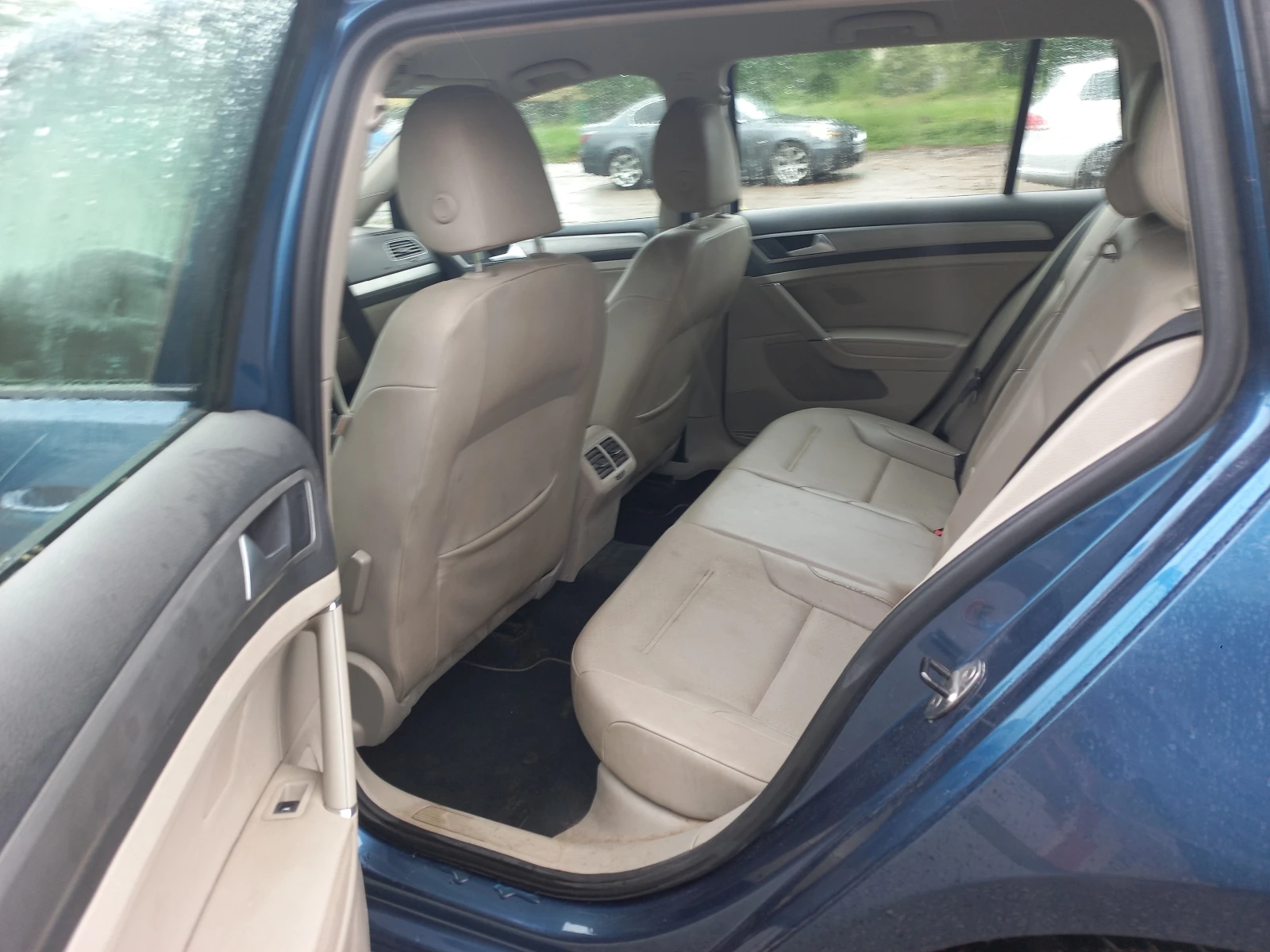 VW Golf Variant 2.0 TDI 150k - изображение 4