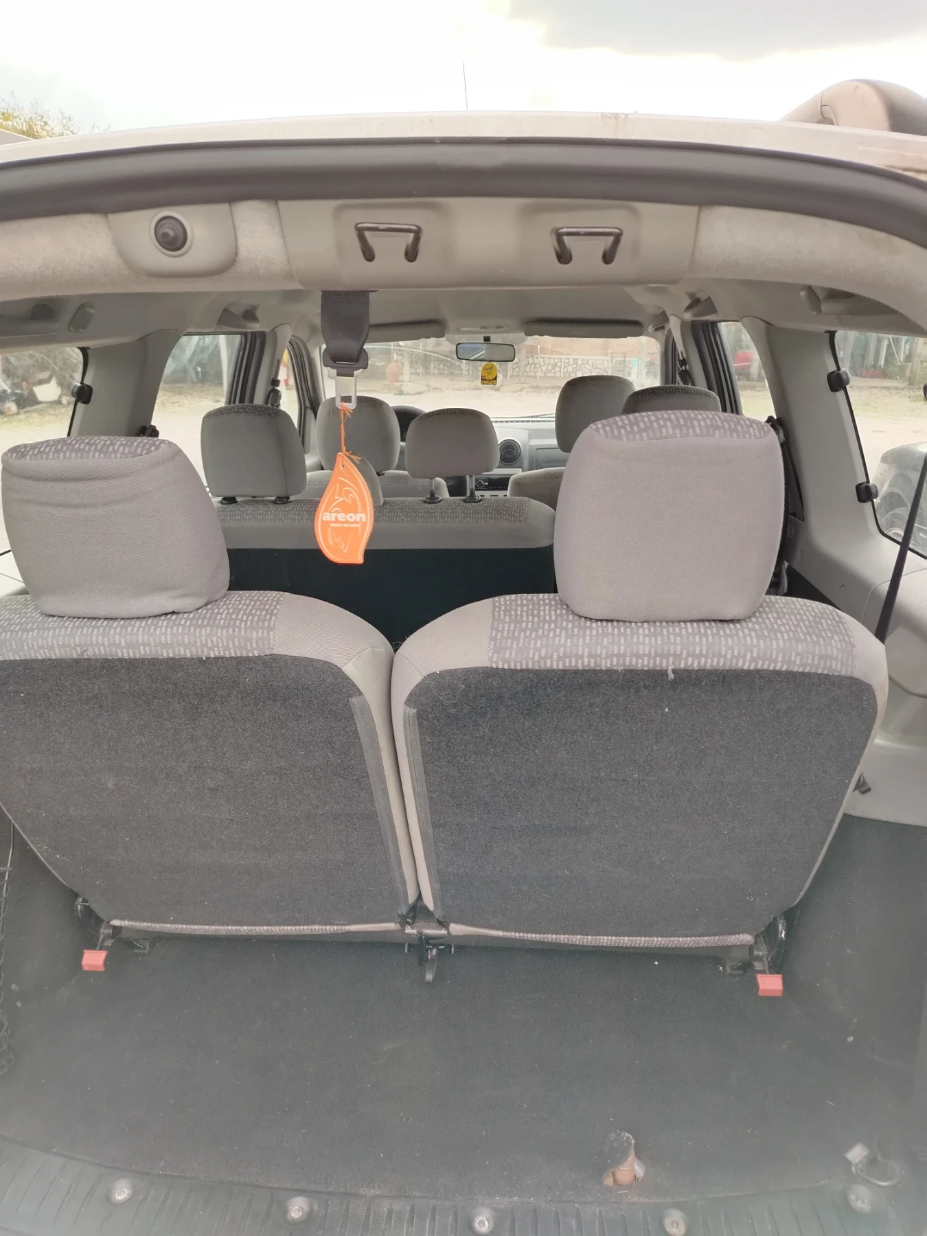 Dacia Logan 1.6i 105hp 6+ 1 - изображение 6