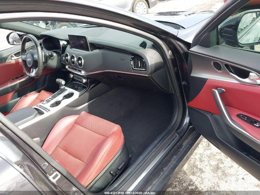 Kia Stinger * GT1*  | Mobile.bg   6