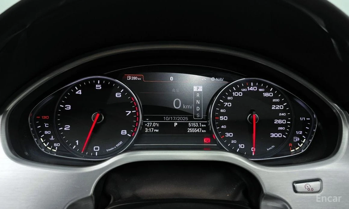 Audi A8  - изображение 8