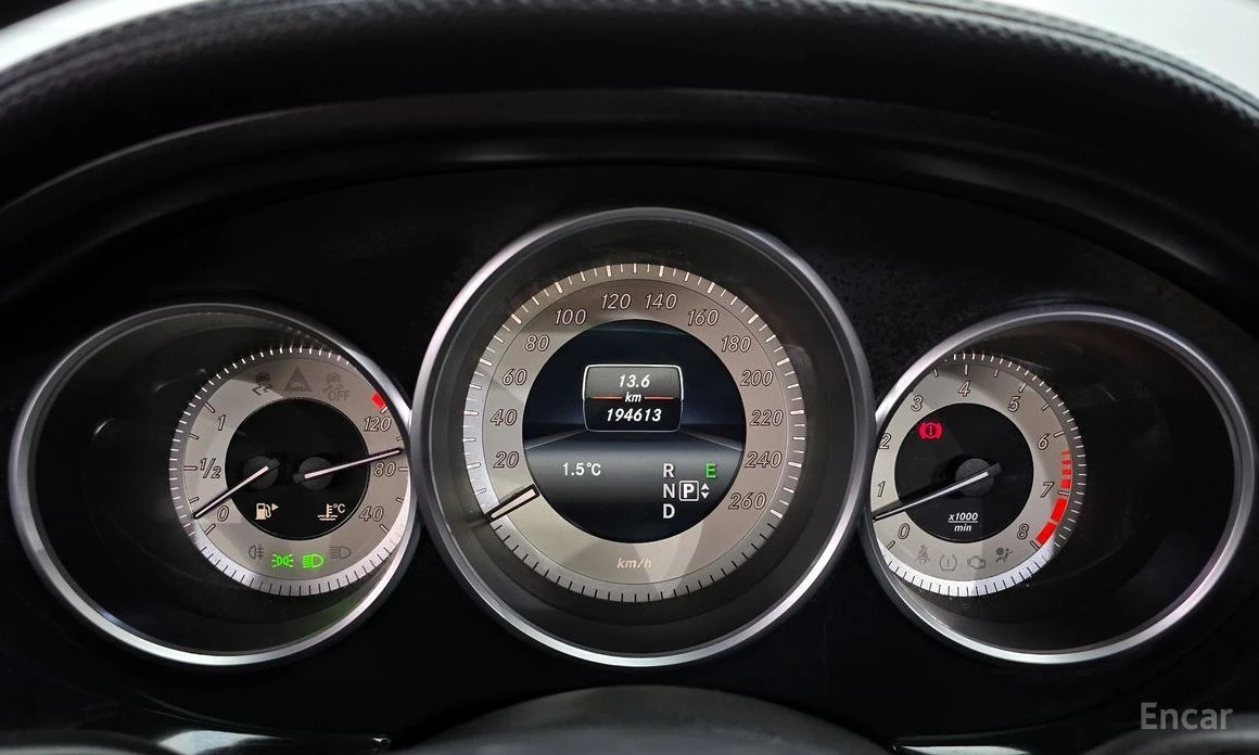 Mercedes-Benz CLS 400  - изображение 8