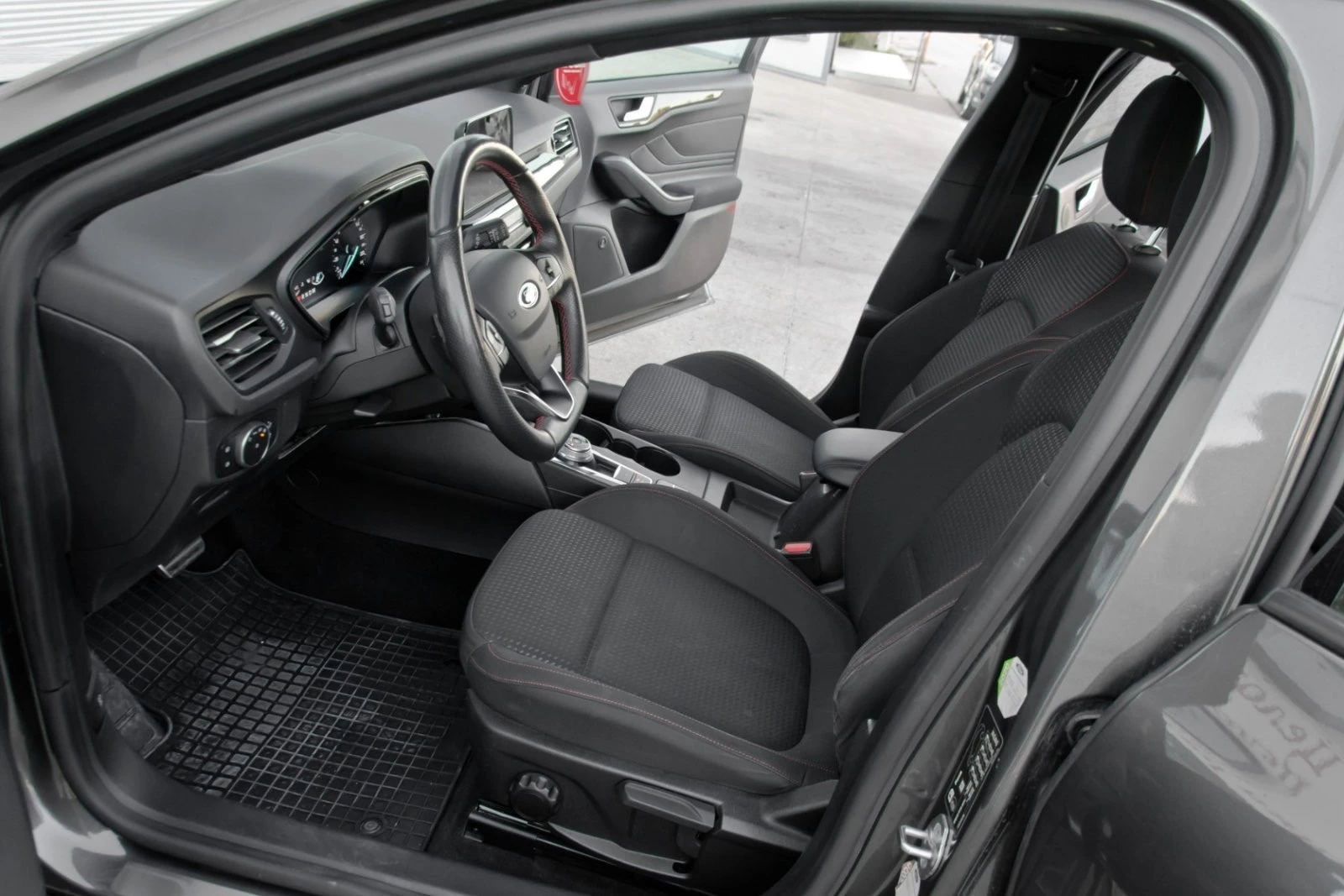 Ford Focus, снимка 9 - Автомобили и джипове - 53893933