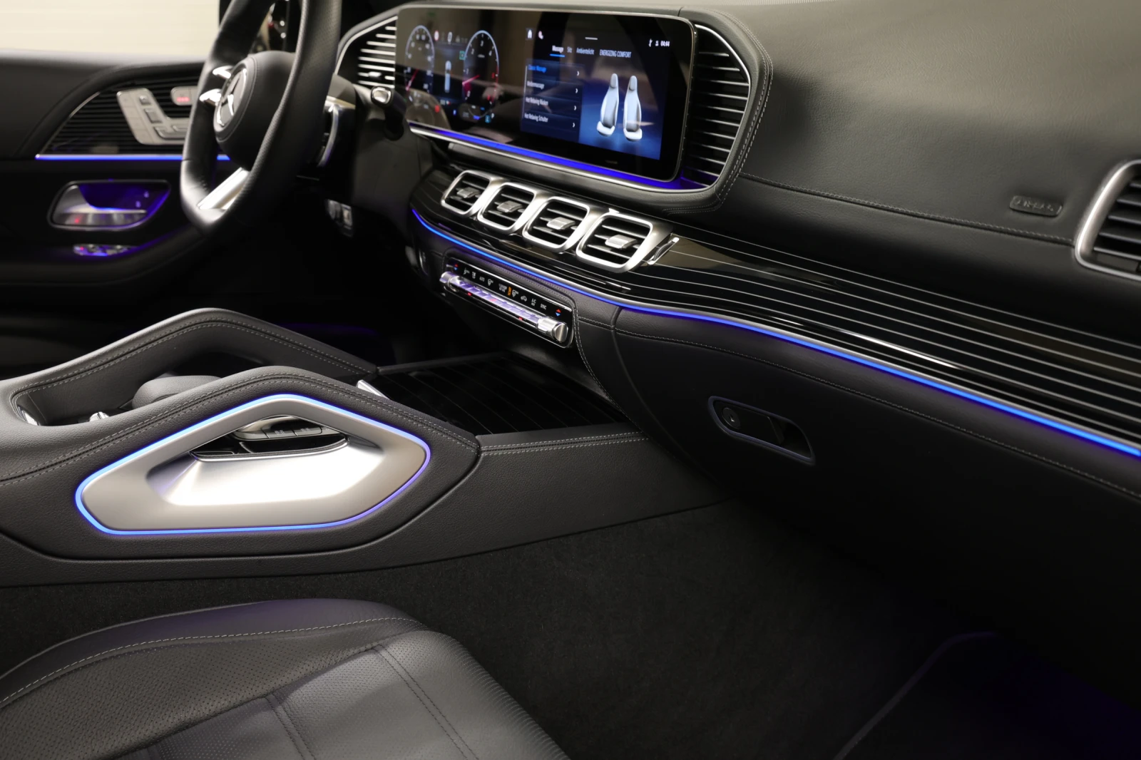 Mercedes-Benz GLE 450 d 4MATIC AMG Line , снимка 13 - Автомобили и джипове - 53890238