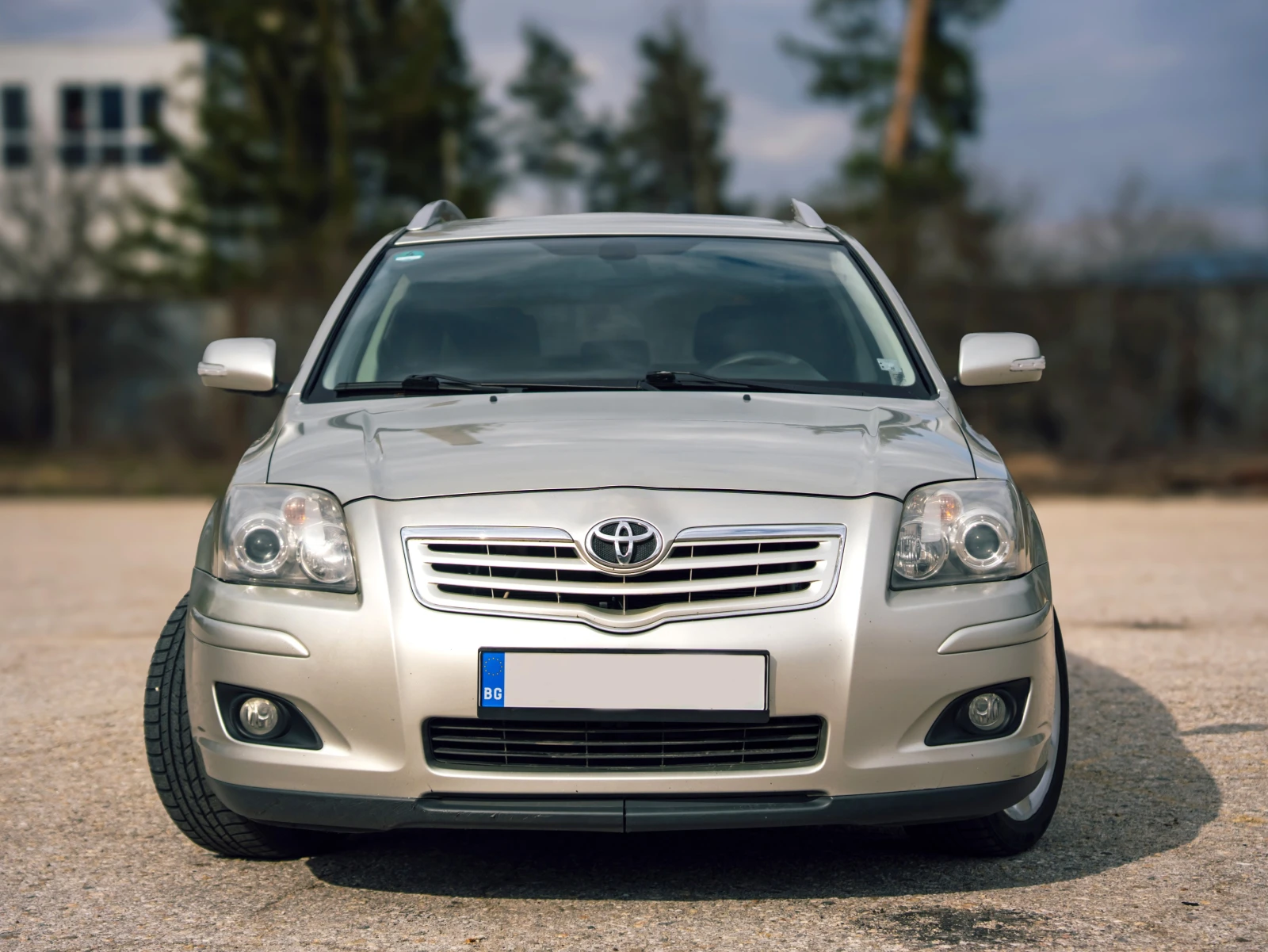 Toyota Avensis 1.8VVTI - LPG, снимка 5 - Автомобили и джипове - 54037367