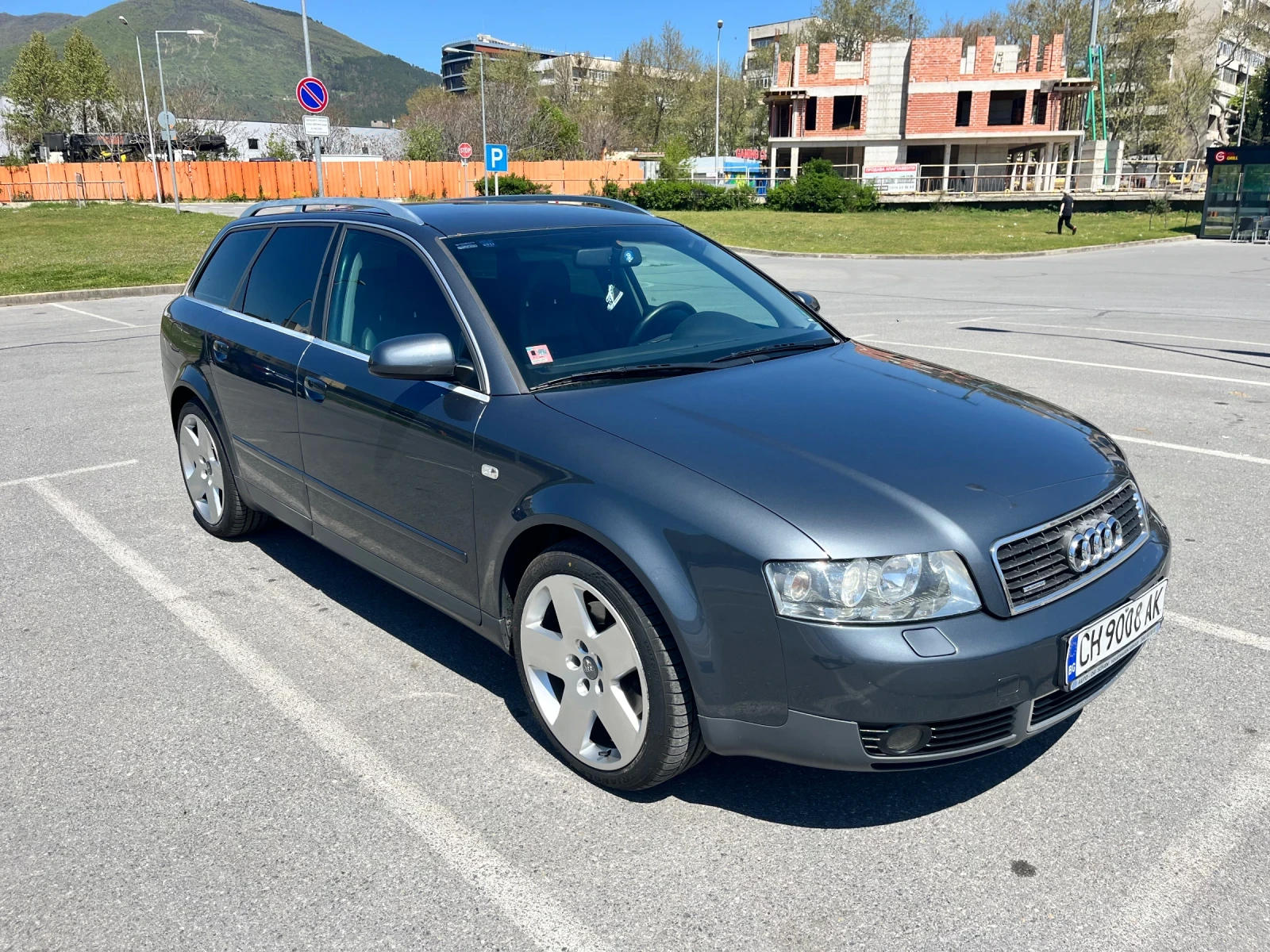 Audi A4 2.5tdi | Quattro | Automatic | Напълно обслужена, снимка 3 - Автомобили и джипове - 54408561