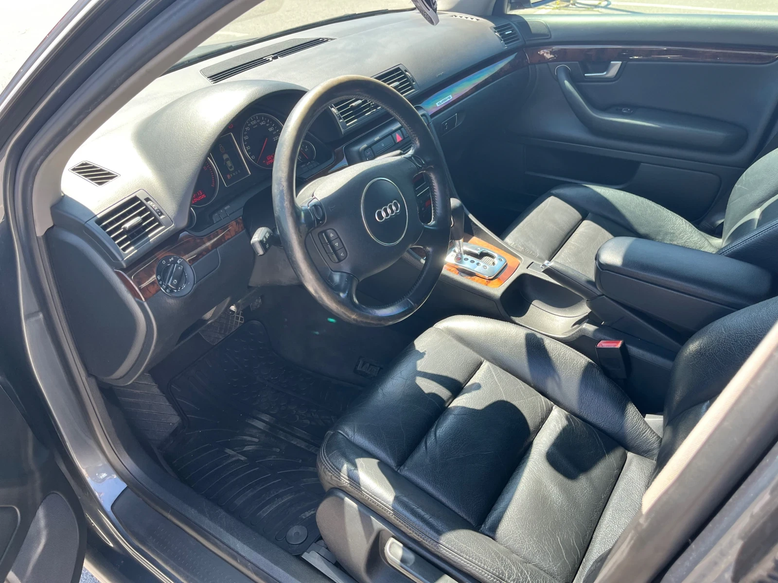 Audi A4 2.5tdi | Quattro | Automatic | Напълно обслужена, снимка 8 - Автомобили и джипове - 54408561