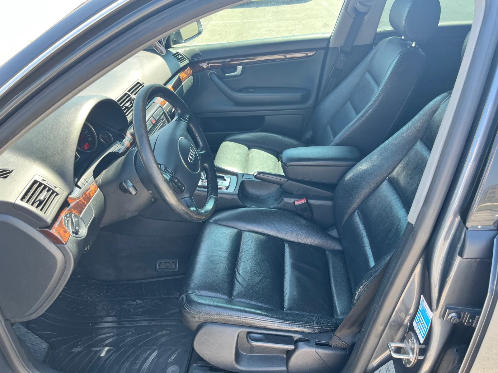 Audi A4 2.5tdi | Quattro | Automatic | Напълно обслужена, снимка 11 - Автомобили и джипове - 54408561