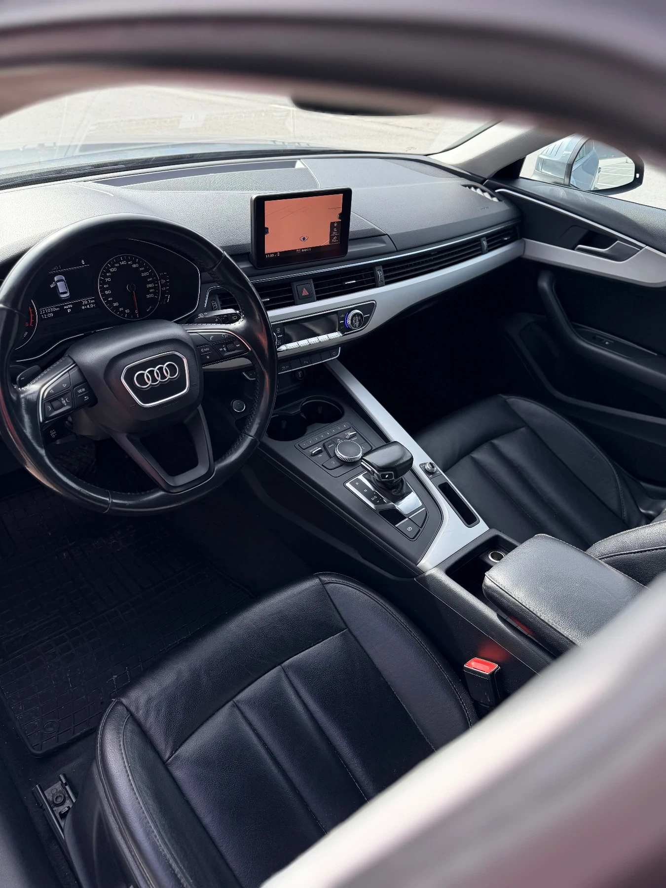 Audi A4, снимка 6 - Автомобили и джипове - 54832578