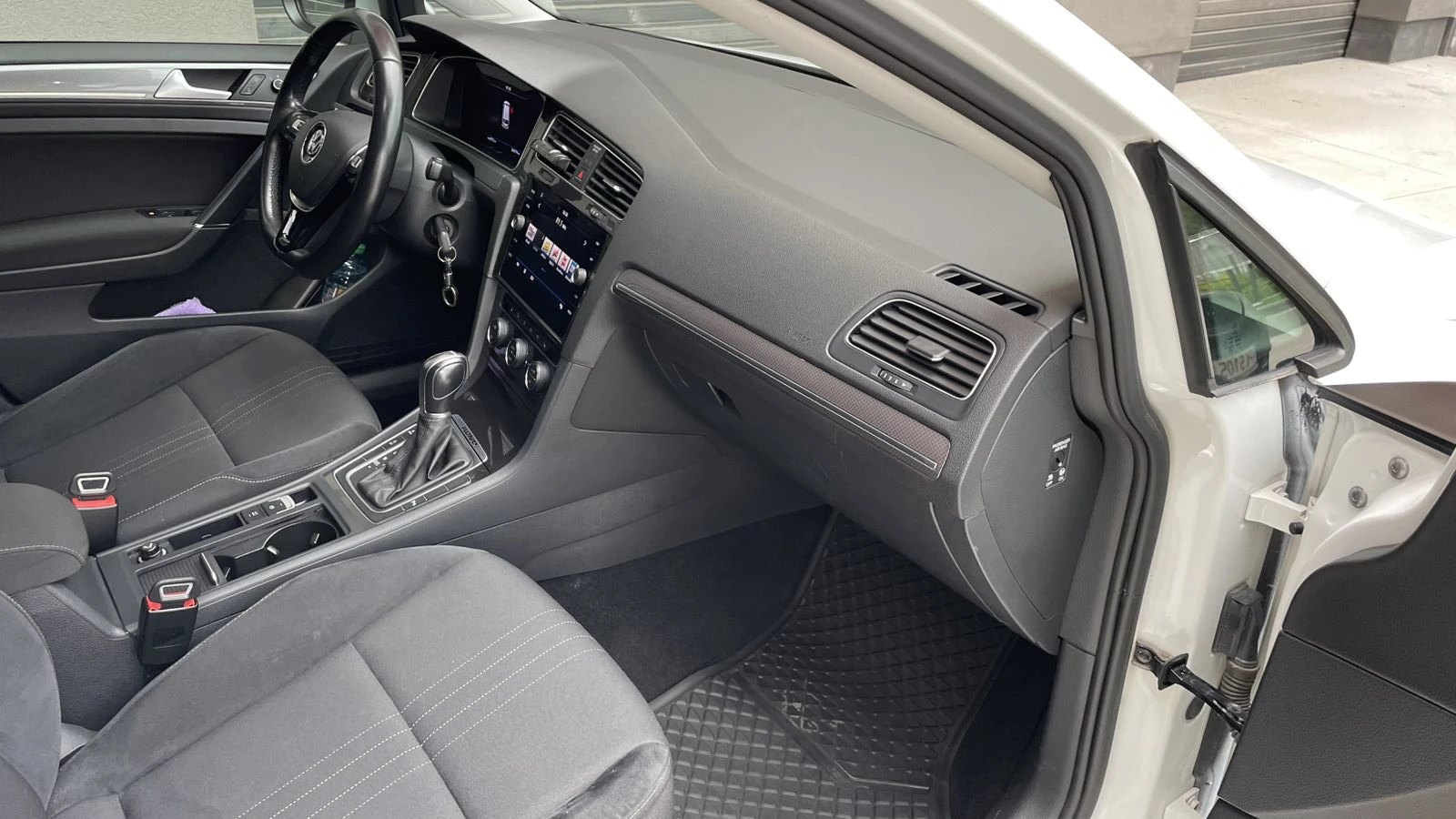 VW Alltrack Golf 7.5, 2.0 TDI, 4Motion, снимка 10 - Автомобили и джипове - 54917305
