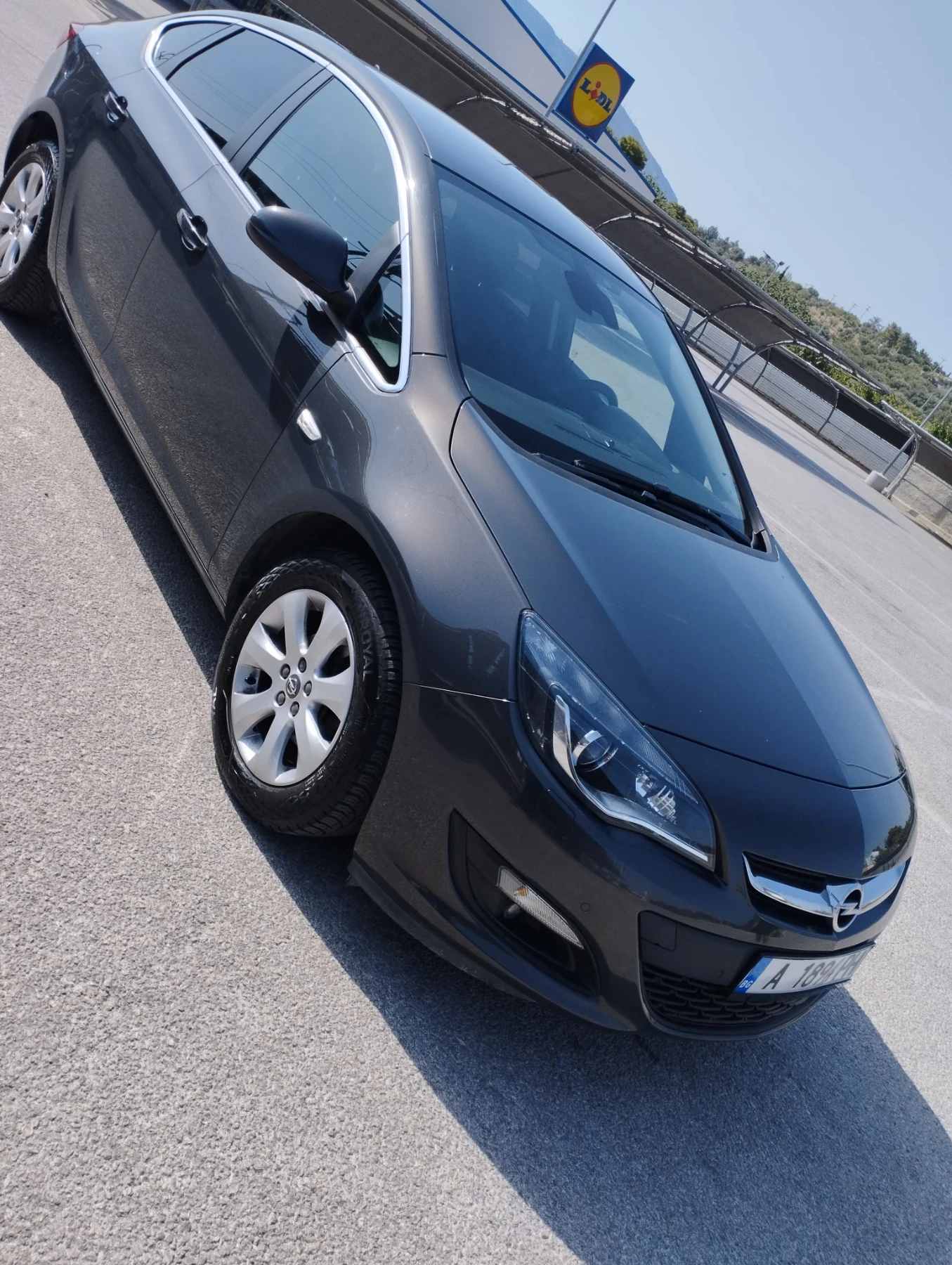 Opel Astra, снимка 13 - Автомобили и джипове - 55293607