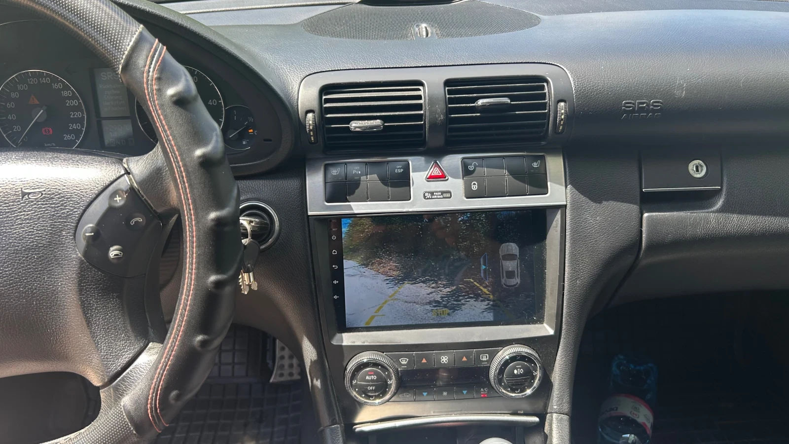 Mercedes-Benz C 220, снимка 11 - Автомобили и джипове - 55459020