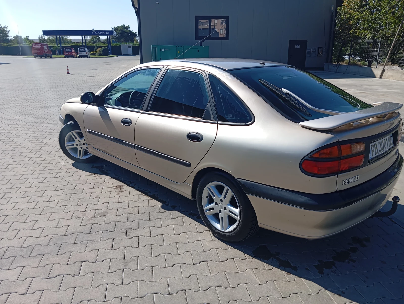 Renault Laguna, снимка 4 - Автомобили и джипове - 55598885