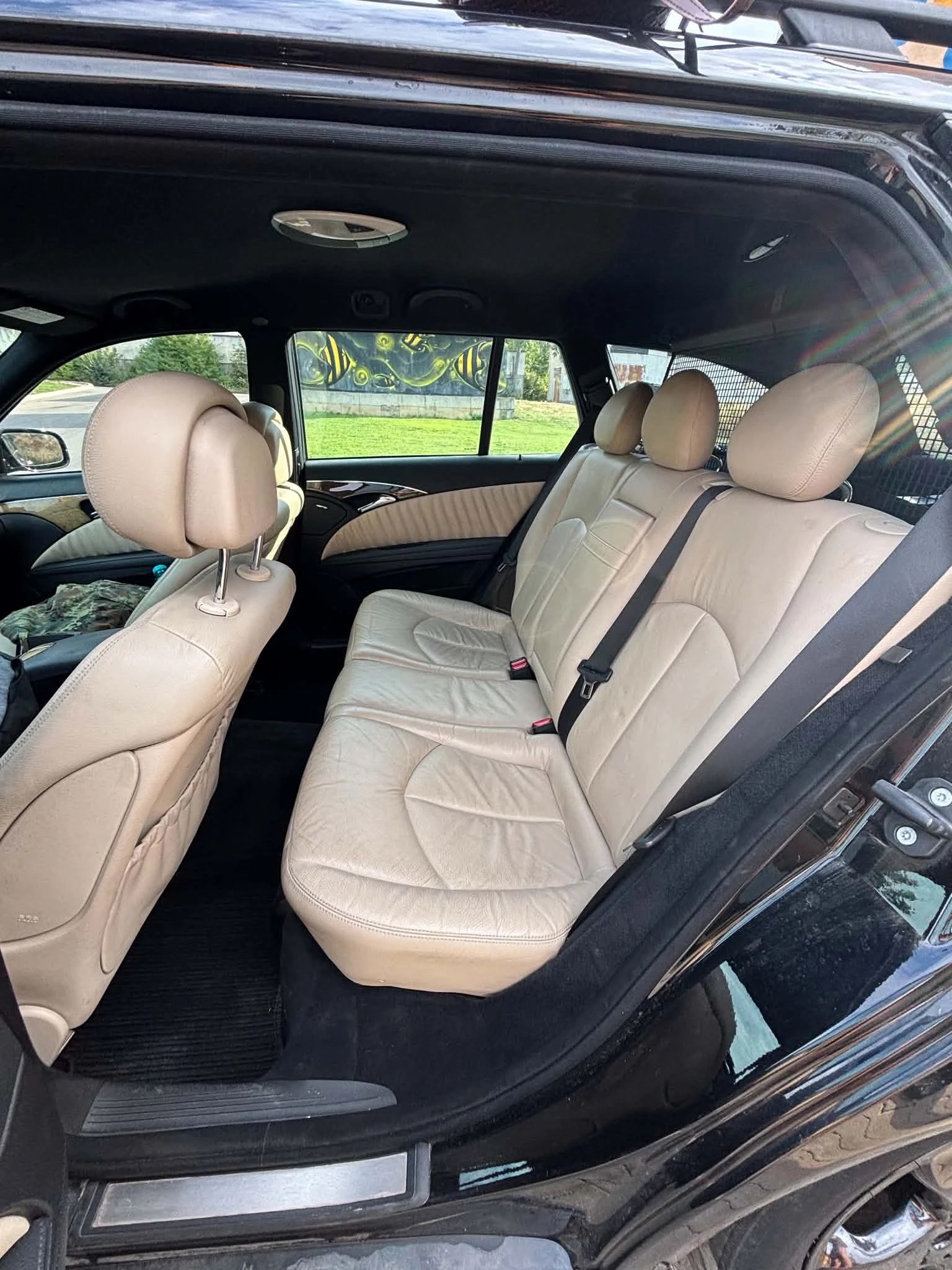 Mercedes-Benz E 320, снимка 8 - Автомобили и джипове - 56087587