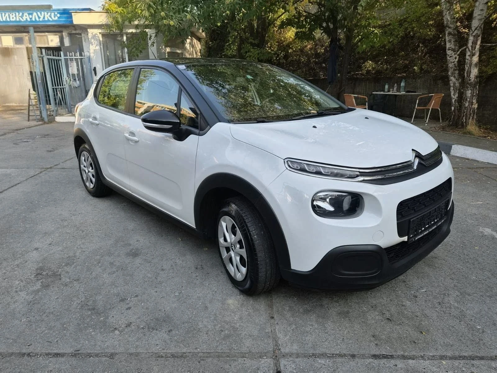 Citroen C3 1.2i, снимка 6 - Автомобили и джипове - 56404527