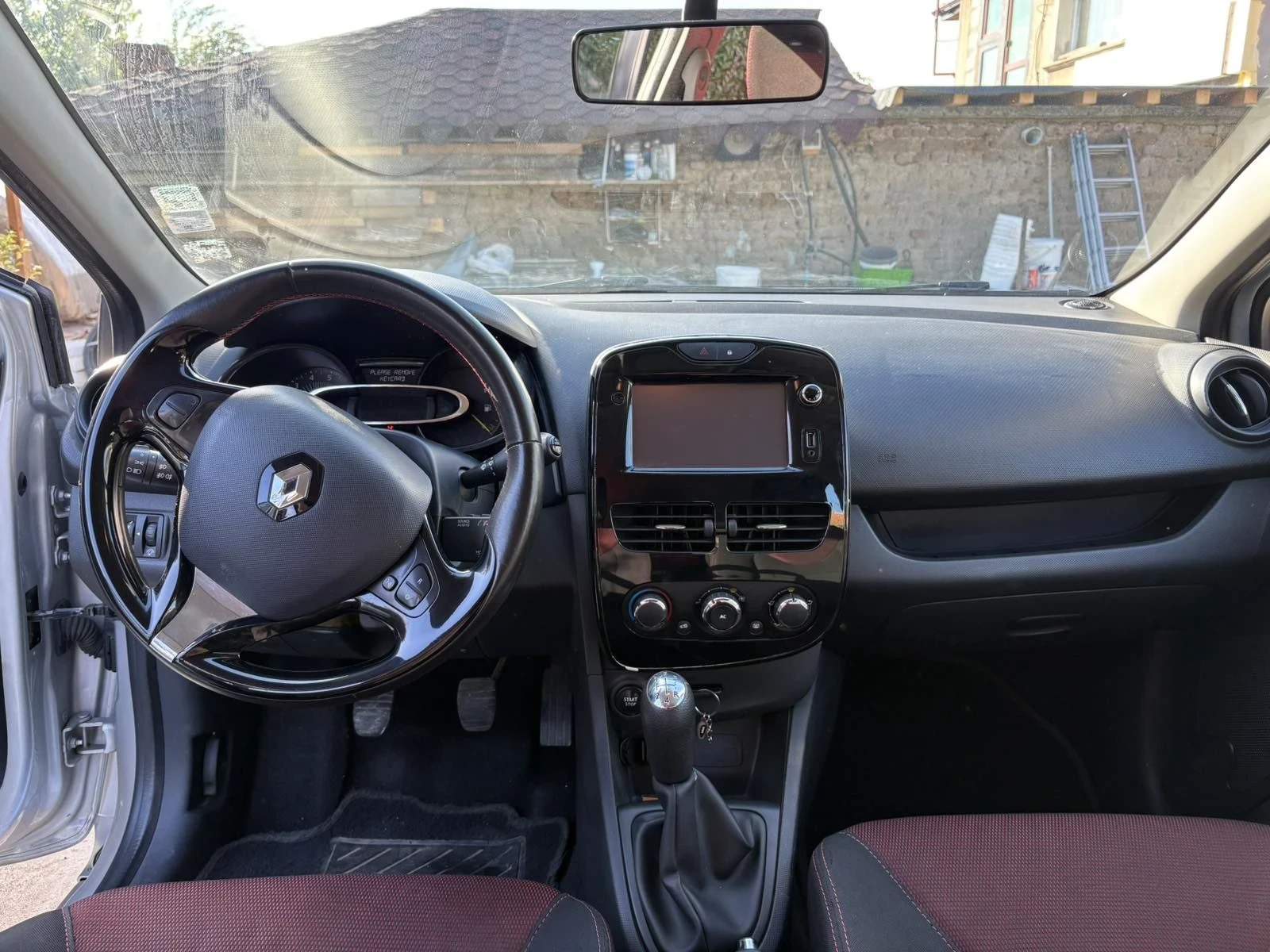 Renault Clio 1.5DCI  | Mobile.bg � ����������� 12