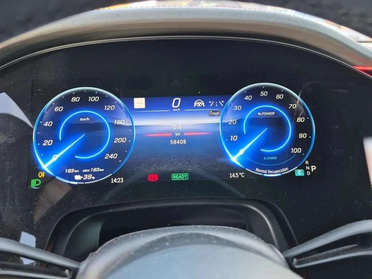 Mercedes-Benz EQS, снимка 9 - Автомобили и джипове - 56697162