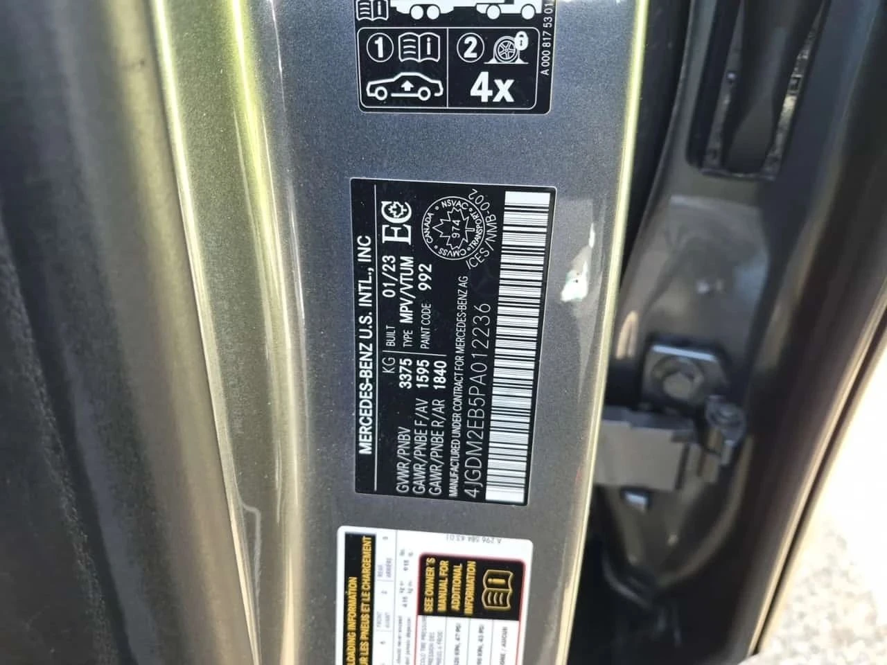 Mercedes-Benz EQS, снимка 16 - Автомобили и джипове - 56697162