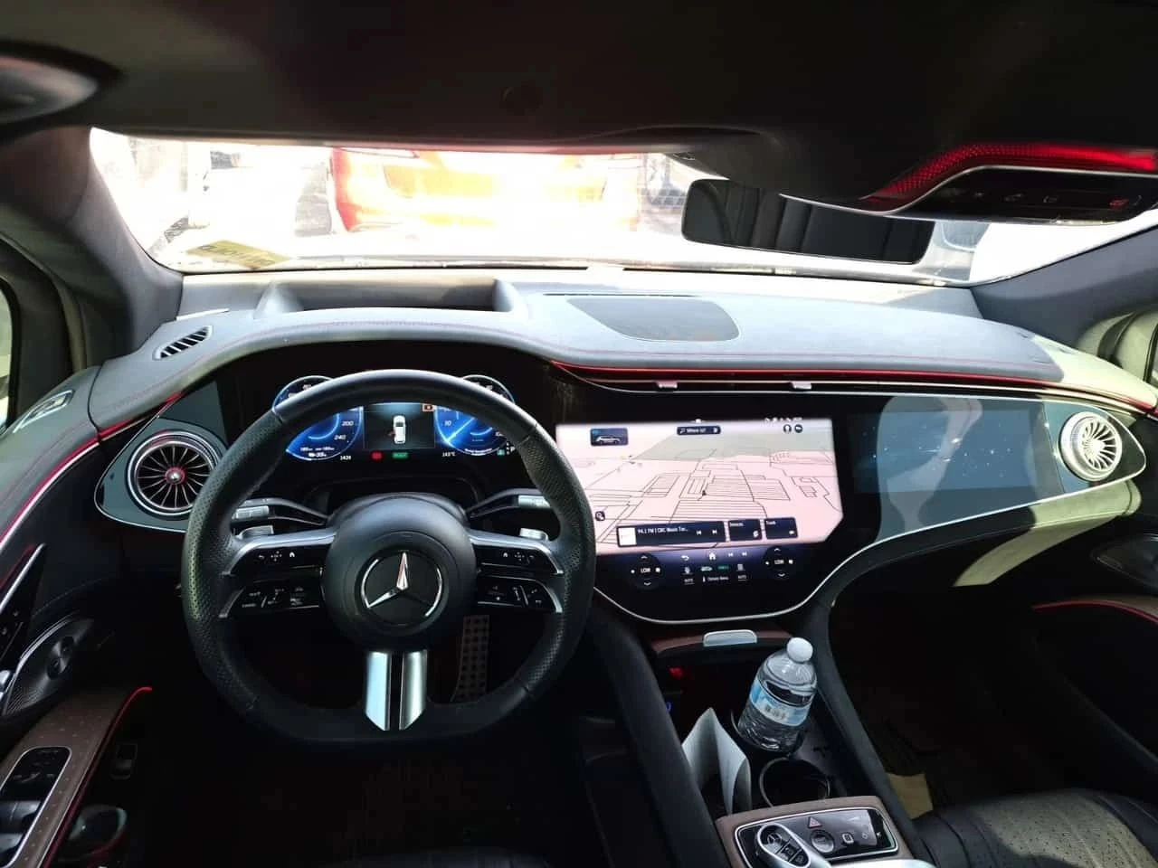 Mercedes-Benz EQS, снимка 10 - Автомобили и джипове - 56697162