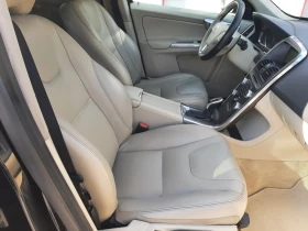 Volvo XC60 D4 190кс NAVI КОЖА, снимка 12