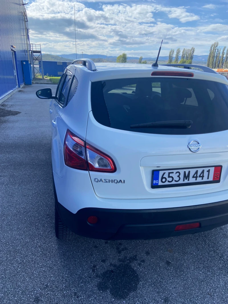 Nissan Qashqai 1.6 i, снимка 3 - Автомобили и джипове - 47451254