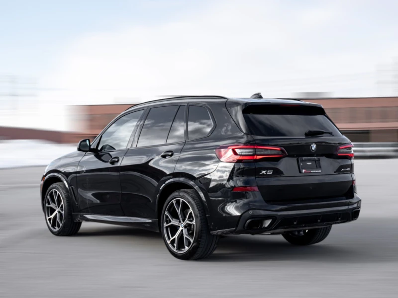 BMW X5 40i xDrive / M-Sport / HUD / PANO / 360, снимка 2 - Автомобили и джипове - 52749524